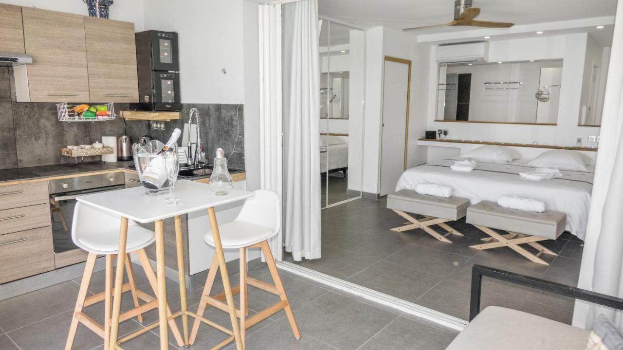 Official Page "Residence Bleu Marine" - Sea View Apartments & Studios - Saint-Martin French Side Grand Case Zewnętrze zdjęcie